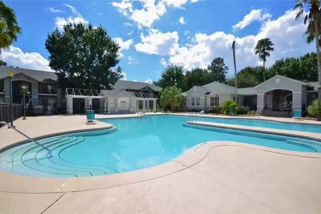 The Botanical Retreat, King Comfort & Poolside Peace Gainesville Exterior foto